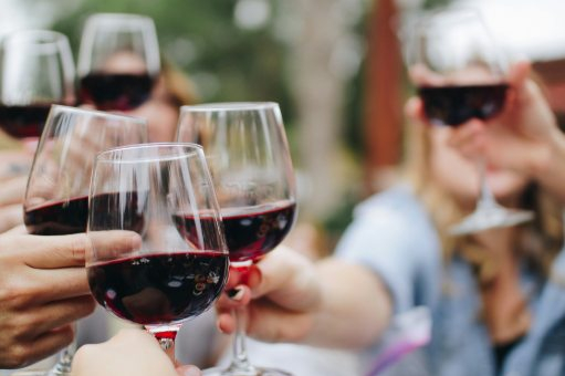 6 feiten over wat alcohol met je doet en hoe je er bewuster mee kunt omgaan